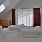 Lunaris Apart Apartment *