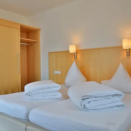 Lunaris Appartement *
