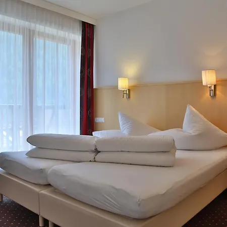 卢纳里斯公寓酒店