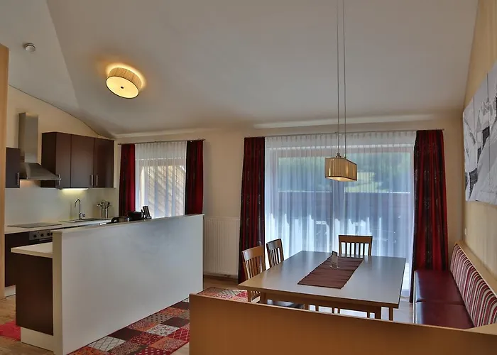 卢纳里斯公寓酒店